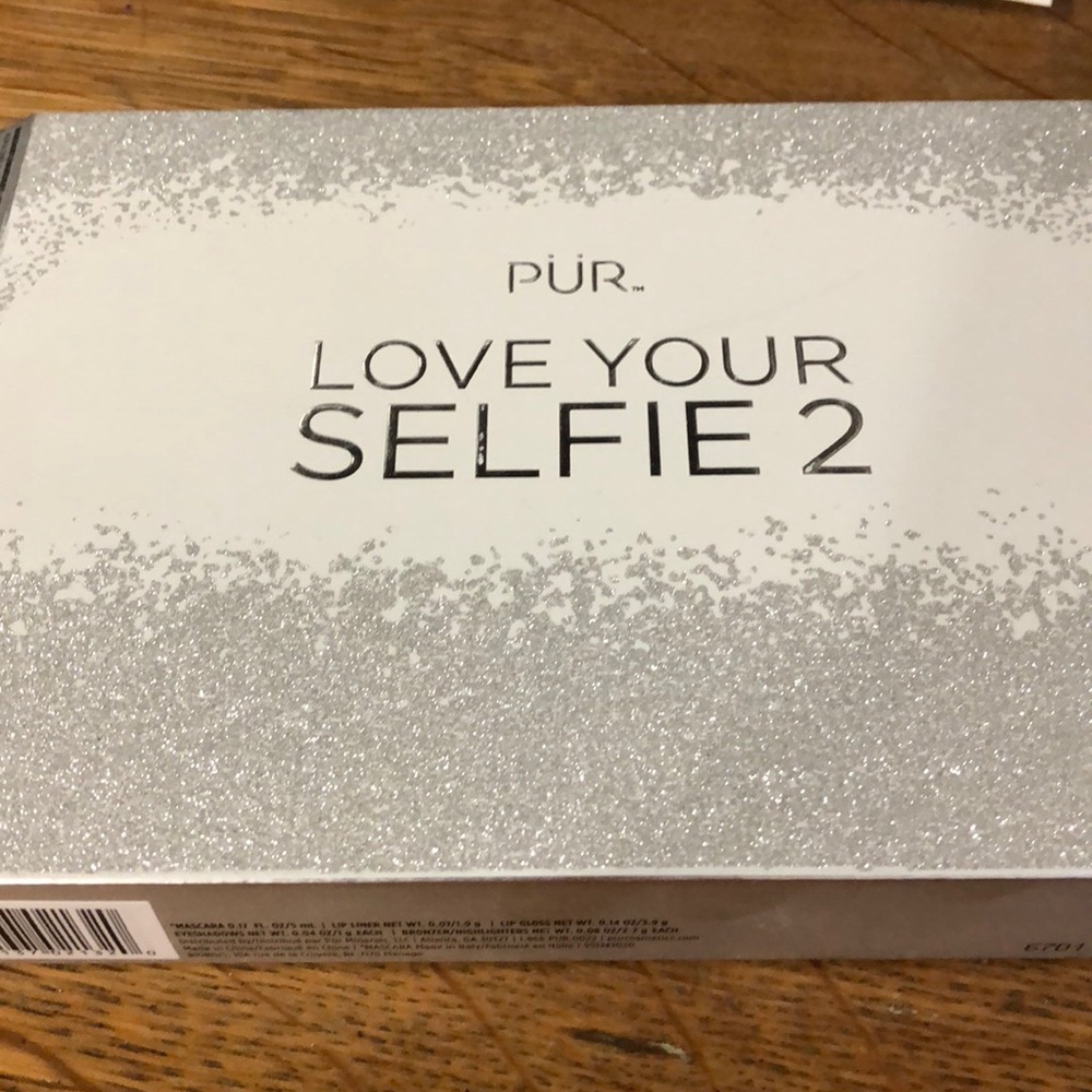 Pur Love Your Selfie 2 eyeshadow palette